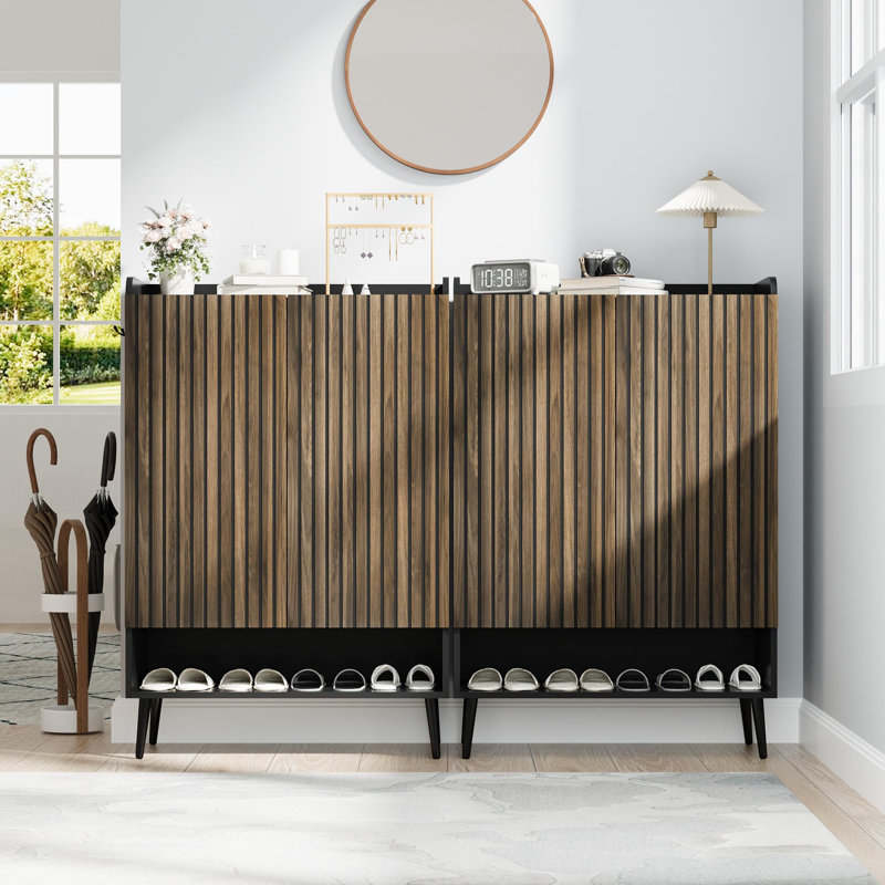 Armoire à chaussures moderne à 6 niveaux - portes doubles, tablettes réglables, organisateur de rangement de couloir autoportant, peut contenir jusqu'à 30 paires, meubles d'entrée en bois, grande capacité