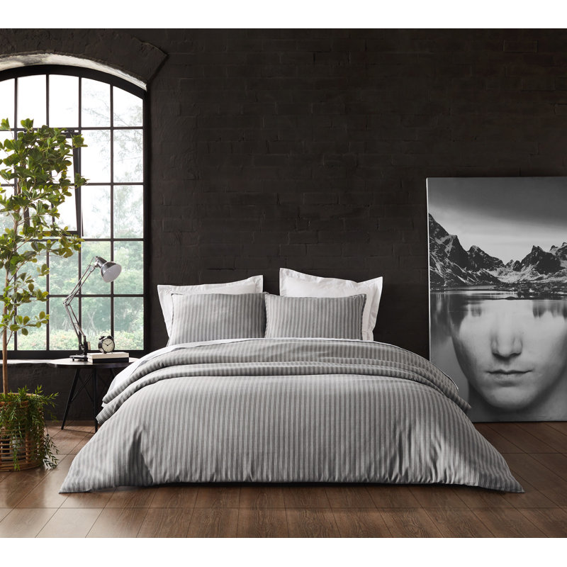 Ithalia Duvet Cover Set, King Duvet Cover + 2 King Shams