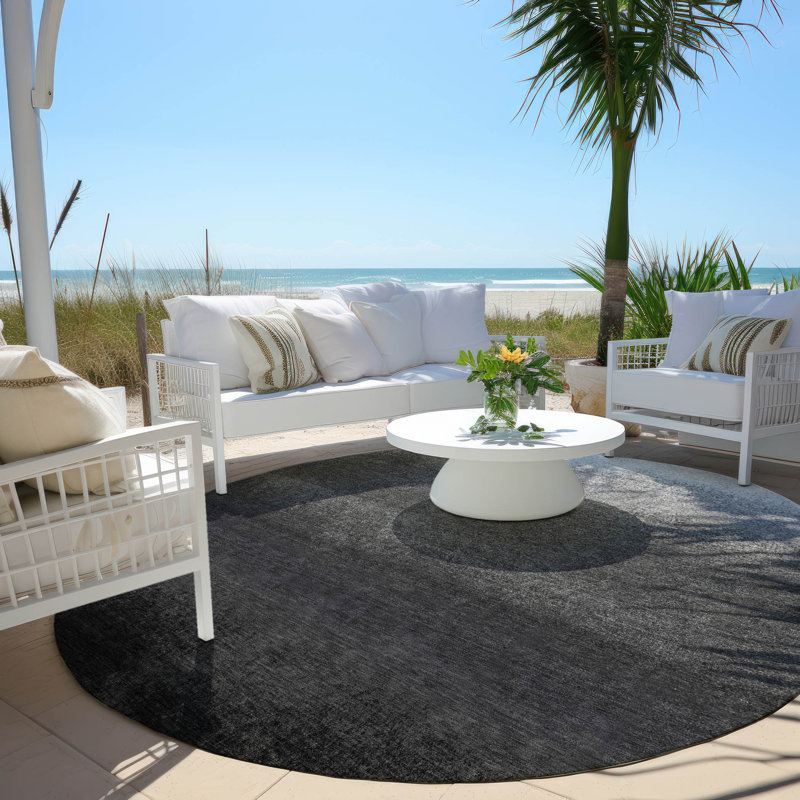 Machine Washable Indoor/Outdoor Xhevrie Gray Rug, Round 8'