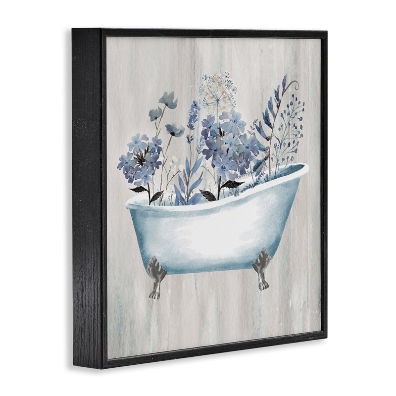 «Vintage Tub & Blue Florals», art de la giclée encadrée par Conrad Knutsen, H 12 po x l 12 po, Giclée encadrée noir minuit