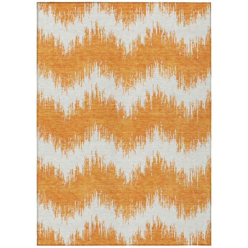 Tapis intérieur lavable à chevrons orange et ivoire 5 pi x 8 pi