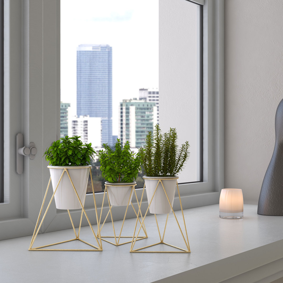 Stoller Metal Pot Planter Mercer41