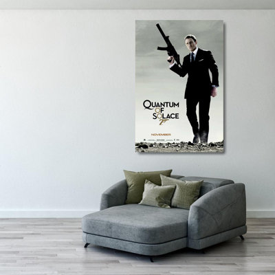 Quantum of Solace, James Bond