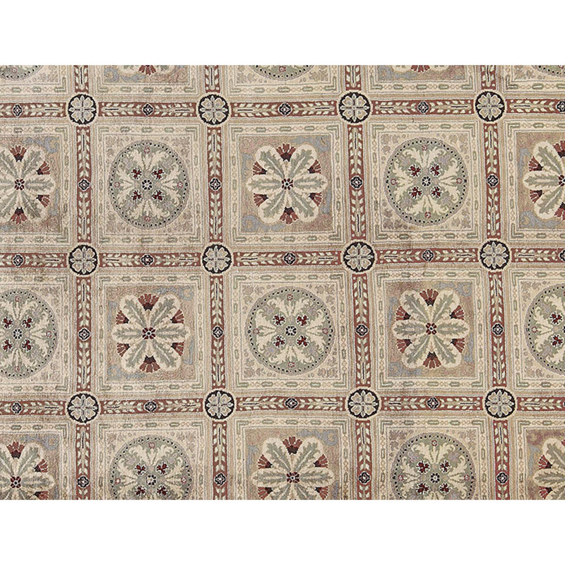 Tapis beige noué à la main de haute qualité