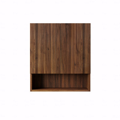 Armoire de salle de bain murale rayée de 26 po avec portes, tablette et compartiment de rangement ouvert au-dessus de la toilette