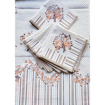 Nappe carrée 6 pièces