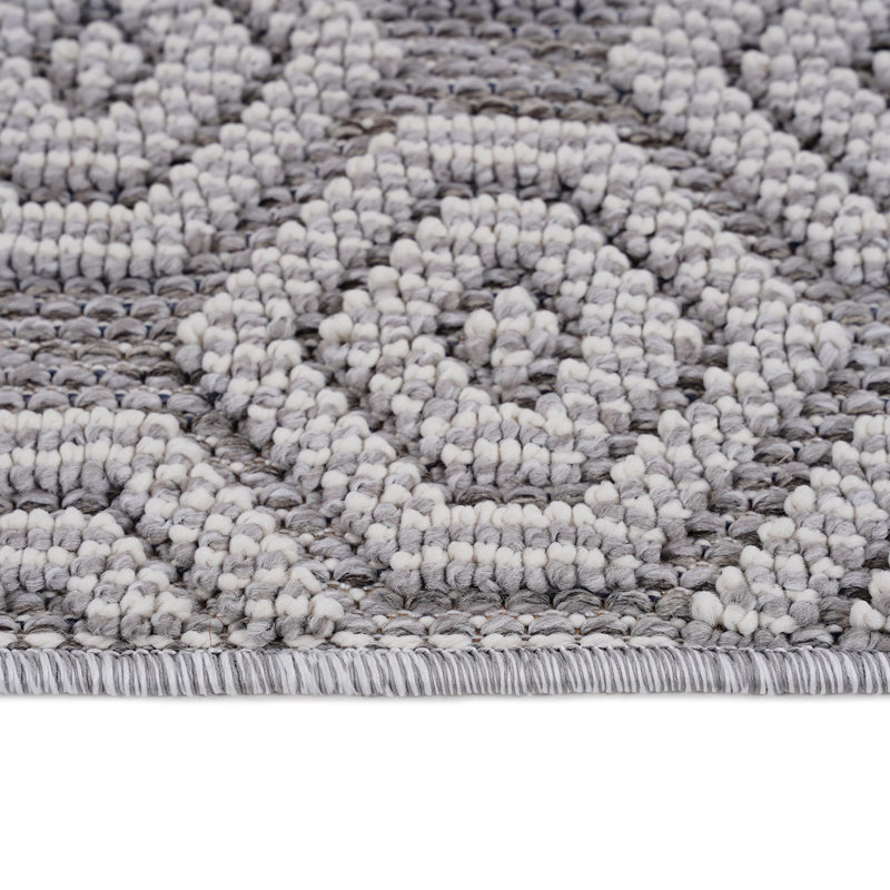 Grey/White Geometric Indoor/Outdoor Area Rug, Runner 2'2" x 8'