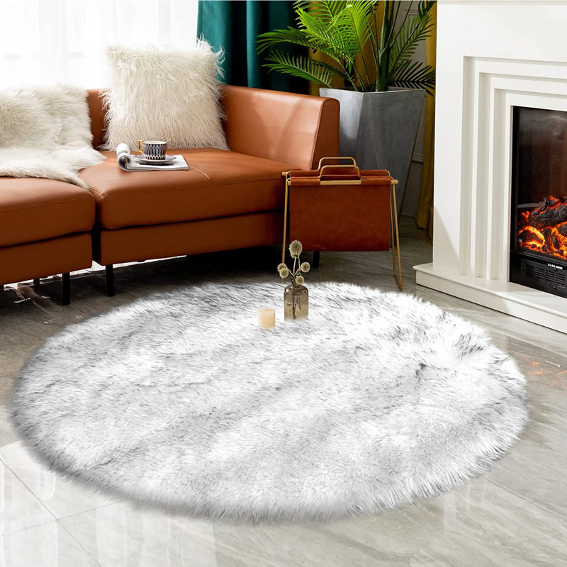 Kova Faux Sheepskin Indoor Rug, Round 6'