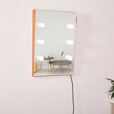 Miroir de salle de bain rectangulaire avec lumières