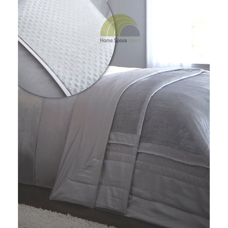 Jalis Polyester No Pattern Bedspread