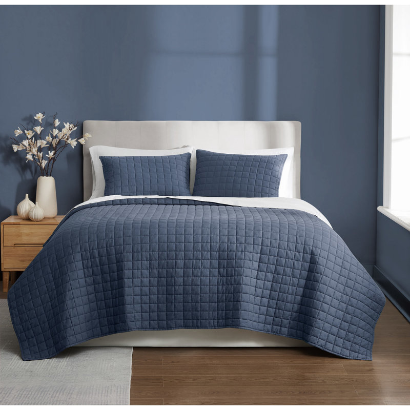 Brooklyn Loom Essential Cotton Quilt Set, Queen Quilt  + 2 Shams, Blue