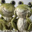 Grenouille assise en résine 5 po