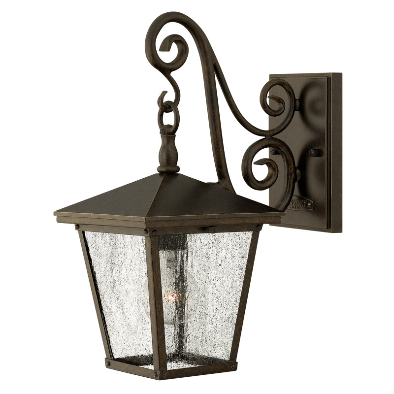 Tottenham Outdoor Wall Lantern