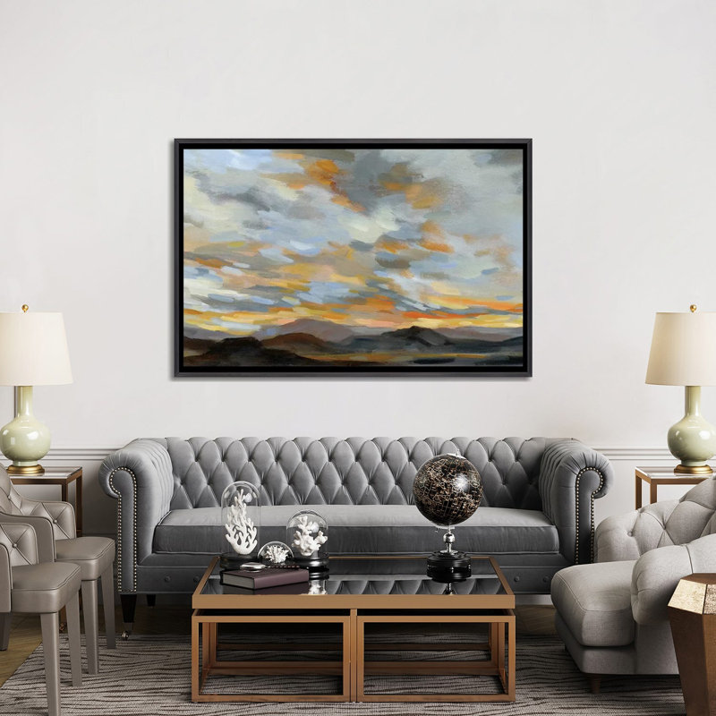 «High Desert Sky I» par Silvia Vassileva - reproduction imprimée, H 40 po x l 60 po x P 1,5 po, Toile avec cadre noir patiné