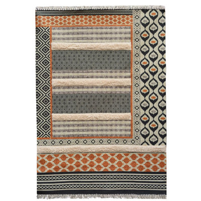 Iyleen Argyle Machine Woven Cotton Indoor / Outdoor Area Rug in Orange