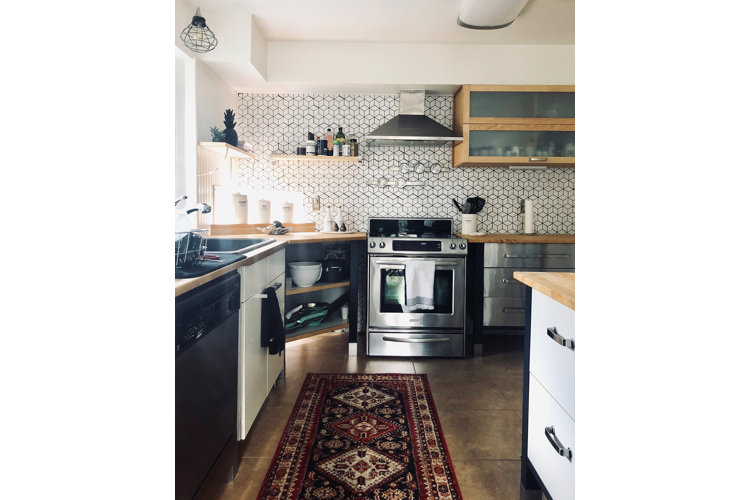 5 Must-Have Farmhouse Backsplash Tiles to Transform your Kitchen