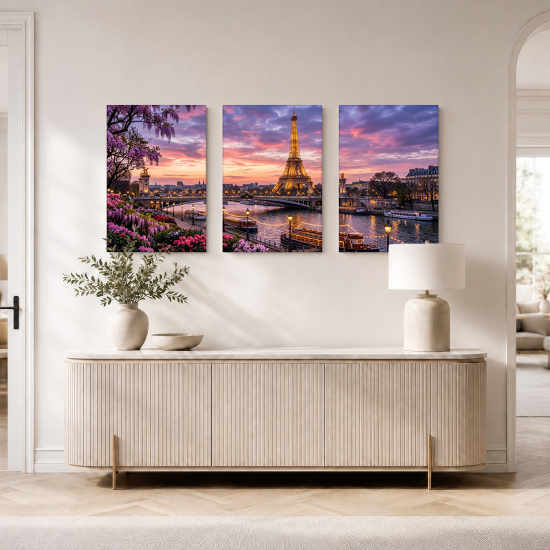 Ensemble de 3 toiles, tour Eiffel au crépuscule avec bateaux fluviaux et glycines, 24"H x 16"W x 3pcs