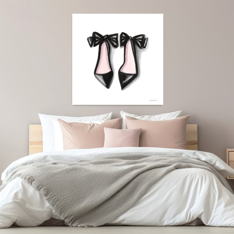 Chaussures habillées, art contemporain, H 32 po x l 32 po