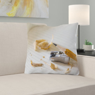 Coussin décoratif à crayons