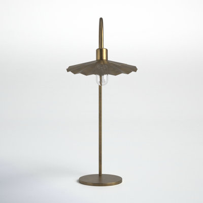 Ashel Arched Lamp