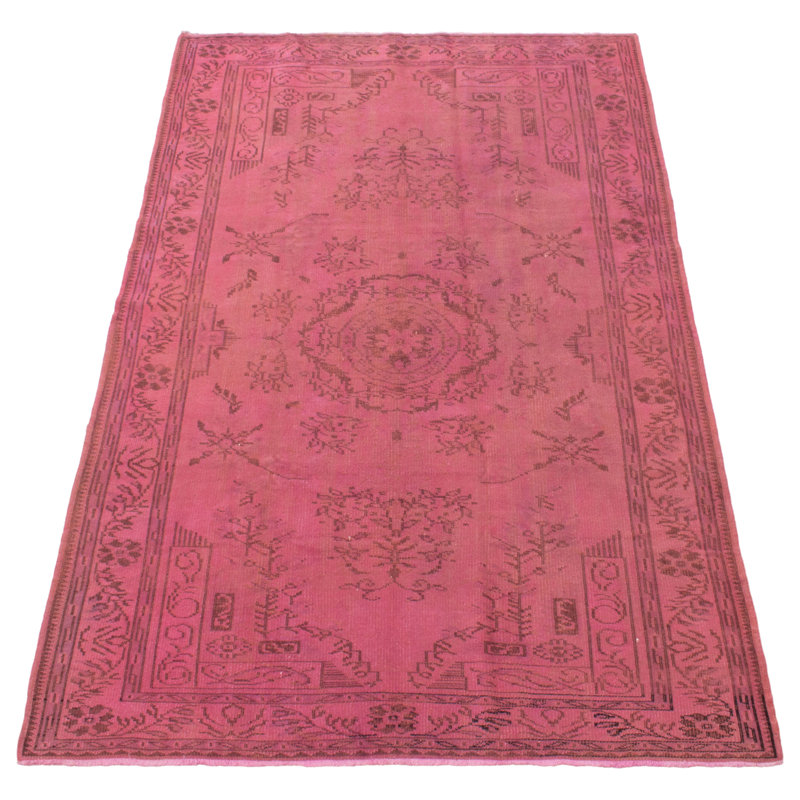 Tapis rose foncé à transition de couleur 6 pi 0 po x 9 pi 5 po