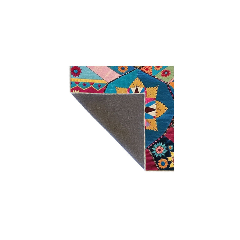 Tapis décoratif lavable à la machine multicolore Paris, Sous-tapis rectangulaire de 3 pi 3 po x 4 pi 11 po