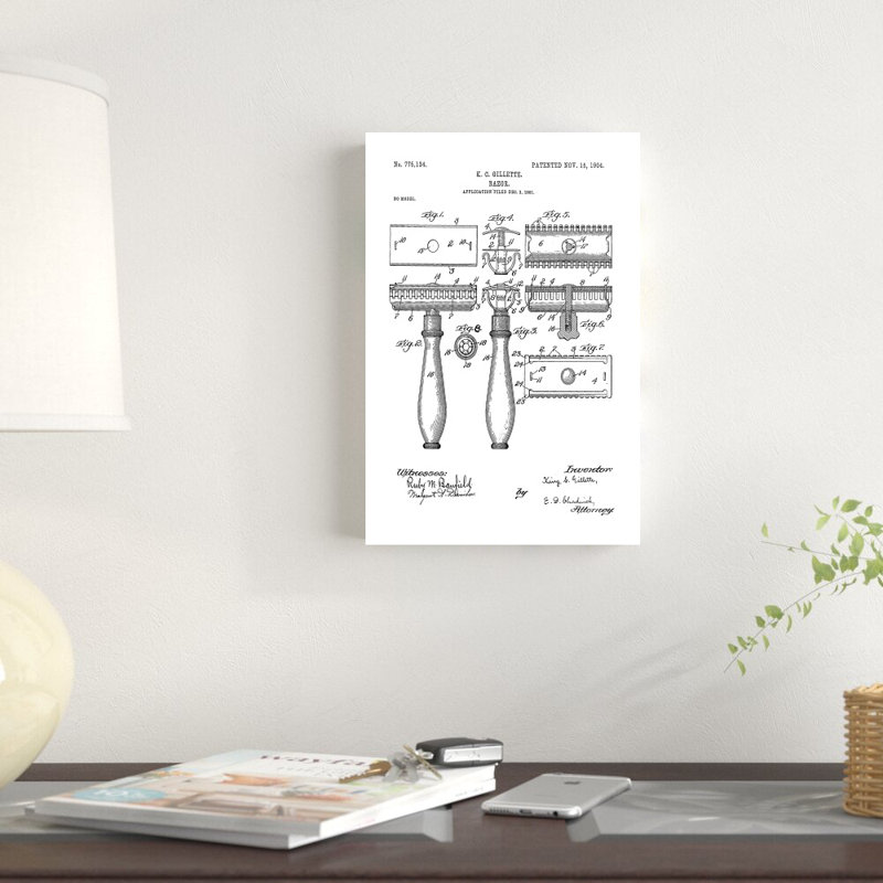 «Bath Time Patents III» par Studio W - reproduction sur toile tendue, H 12 po x l 8 po