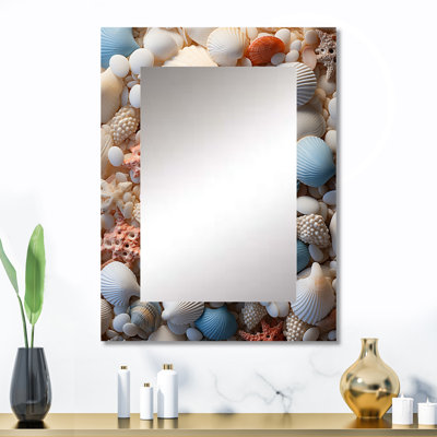 «Beach Photo Seashell Collage II - Coastal Unique Wall Mirror, Beige Mirror, Art en métal imprimé