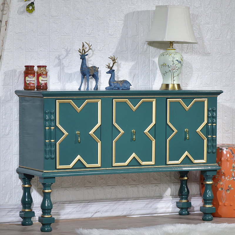 Armoire d'appoint européenne à trois portes