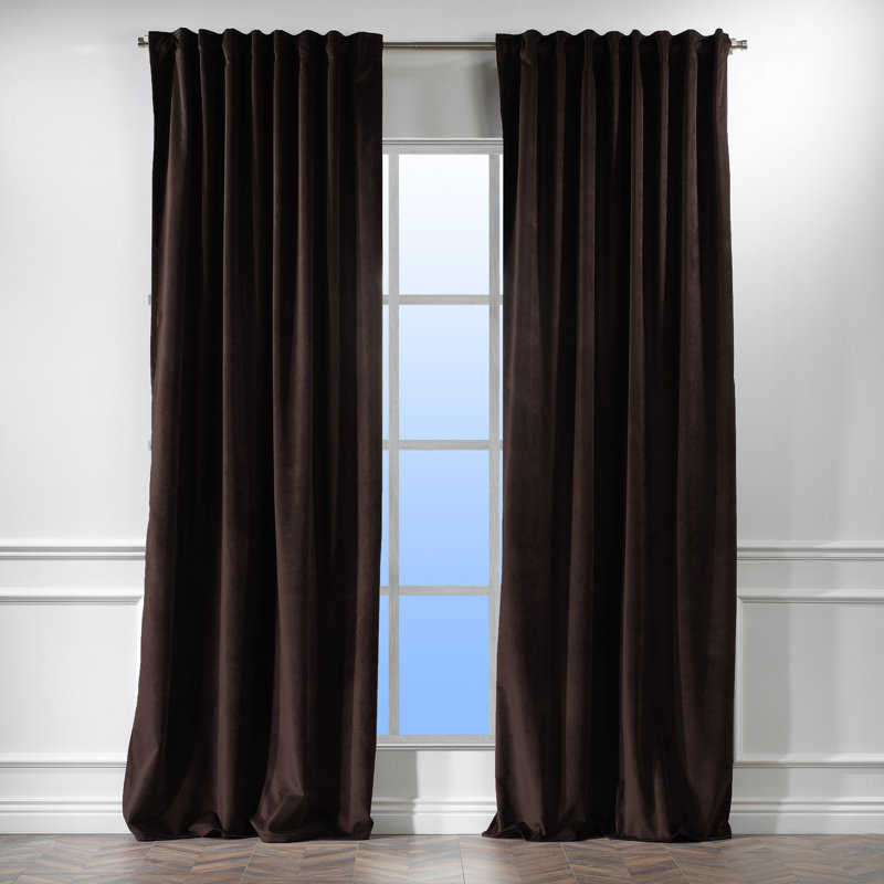 Decorative Double Panel in Matt, Extra Wide X Extra Long, L 52 po x L 120 po, 26 brun foncé
