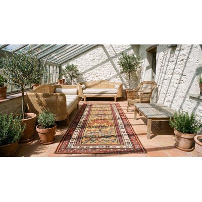 Tapis jaune antique en laine Ganjeh