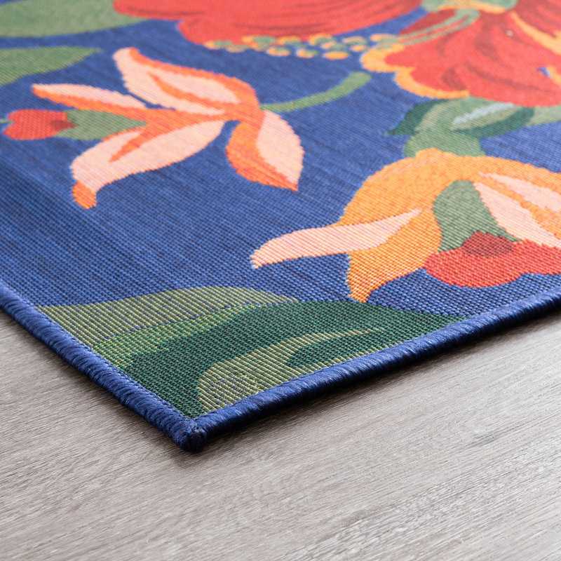 Arianni Floral Indoor / Outdoor Area Rug for Patios, Entryway, Deck or Porch - Blue, Rectangle 5'3" x 7'3"
