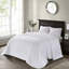 Couvre-lit réversible simple - blanc, intérieur en coton confortable, design attrayant, s'adapte bien aux matelas, confort prélavé facile à nettoyer, motif ajoutant du style, facilement lavable