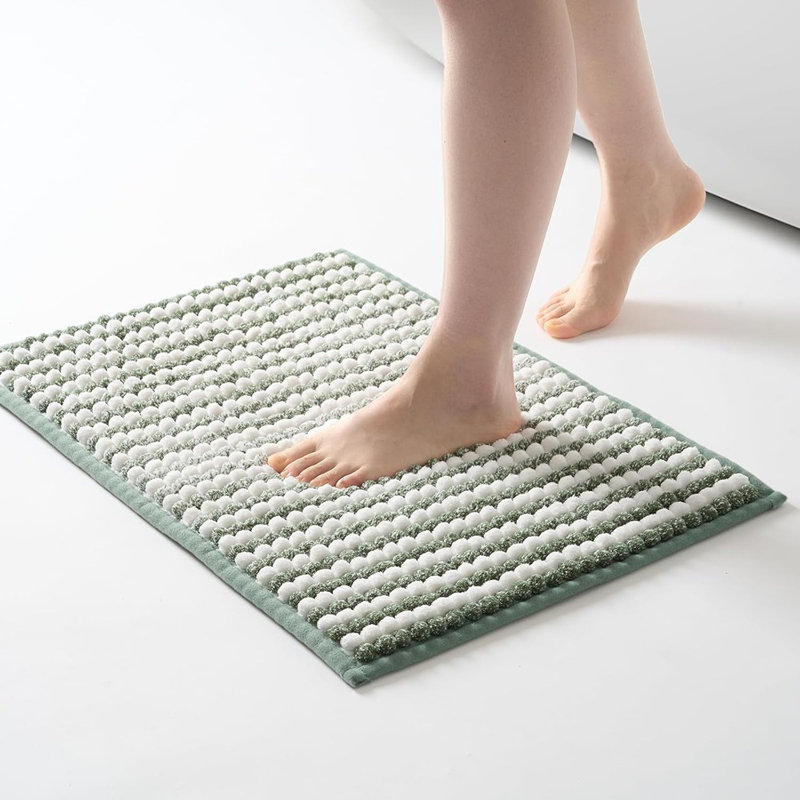Tapis de salle de bain 17 po x 24 po, petit ...