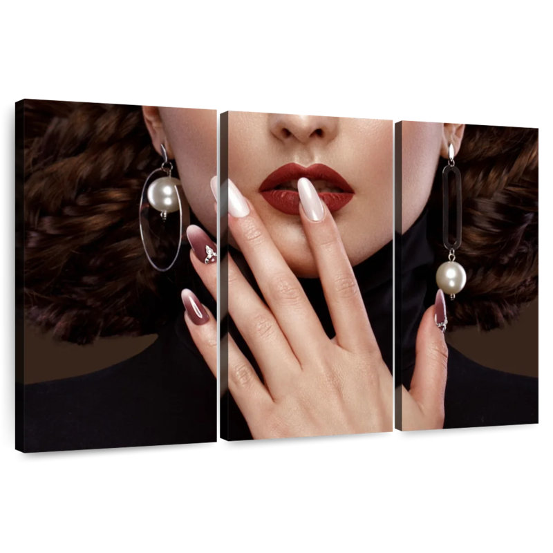 Shuttleworth Red Hot Lips, 32" H x 50" W