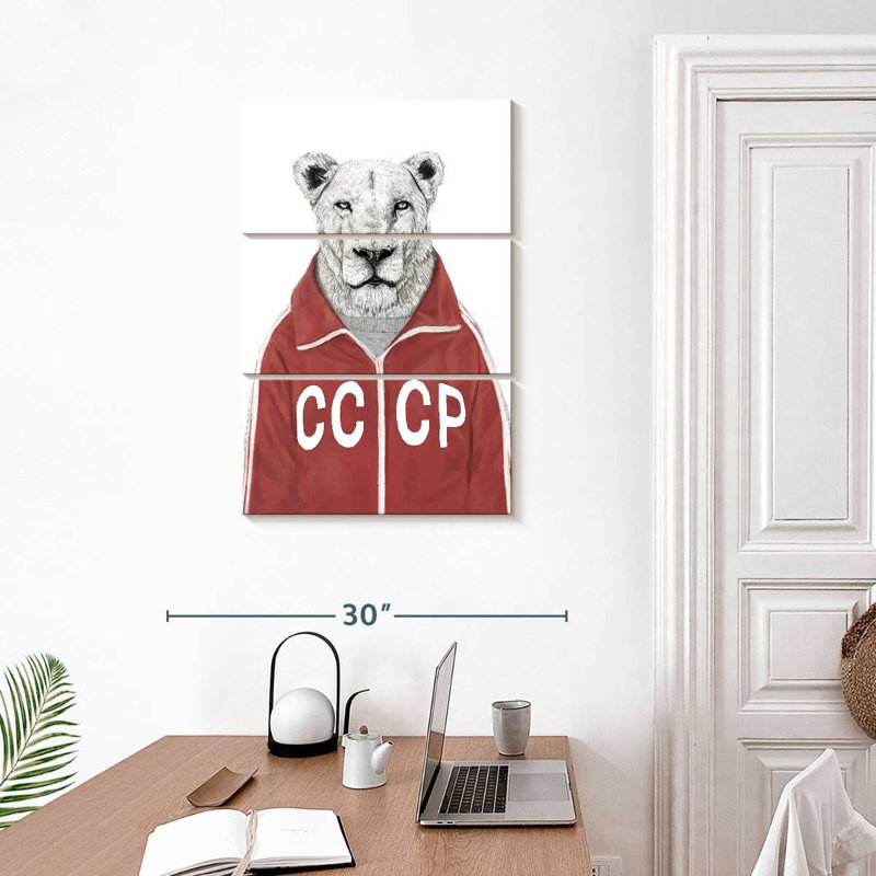 Brampt Soviet Lion, 32" H x 20" W