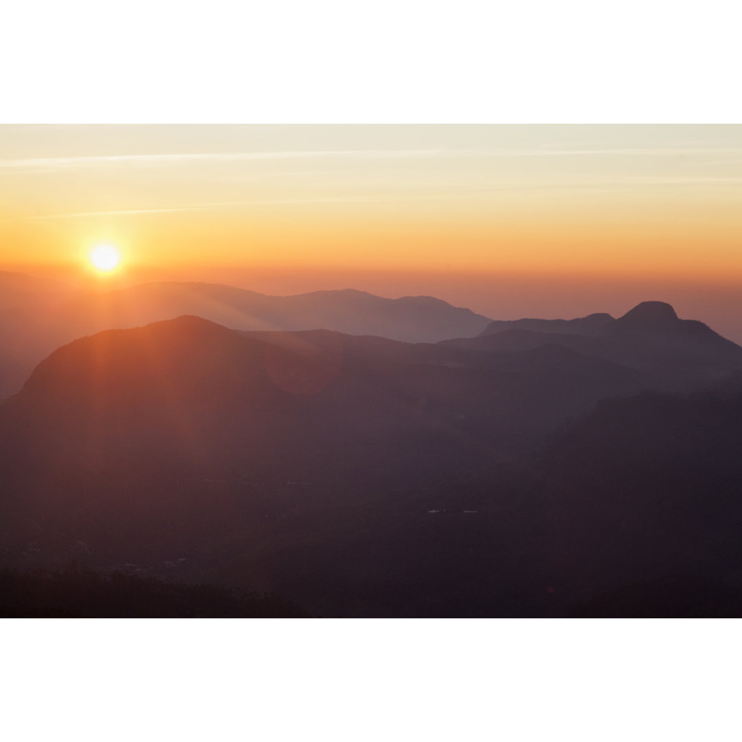 Adams Peak von Parshina Olga - Leinwandbild