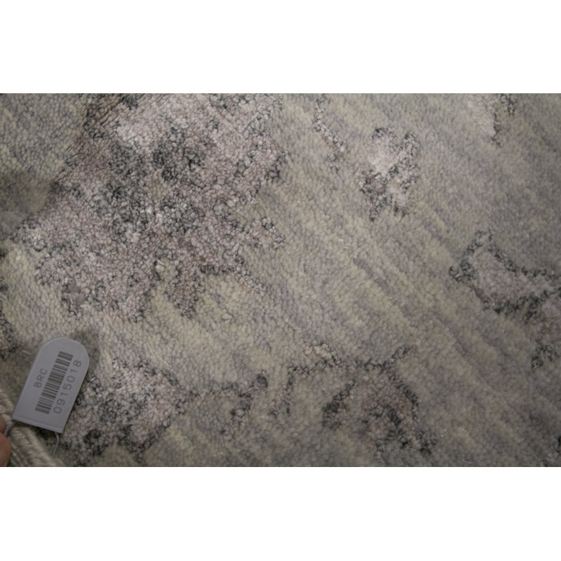 Hand-Knotted High-Quality Silver and Gray Area Rug