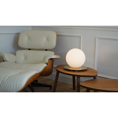 Bola Sphere Table Lamp
