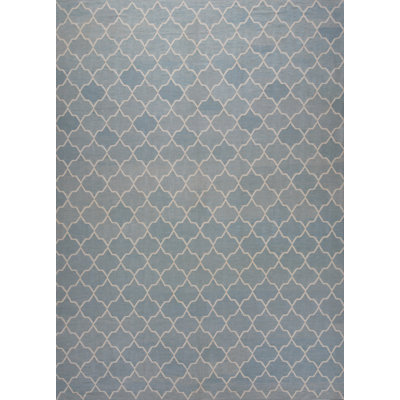 Geometric Area Rug in Blue/Gray