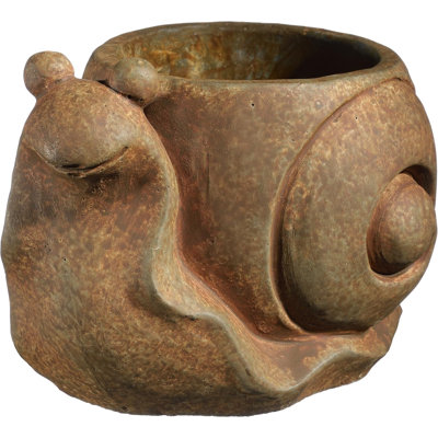 Derwin Statue Planter
