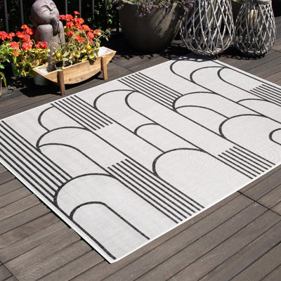 Geometric Indoor / Outdoor Rug