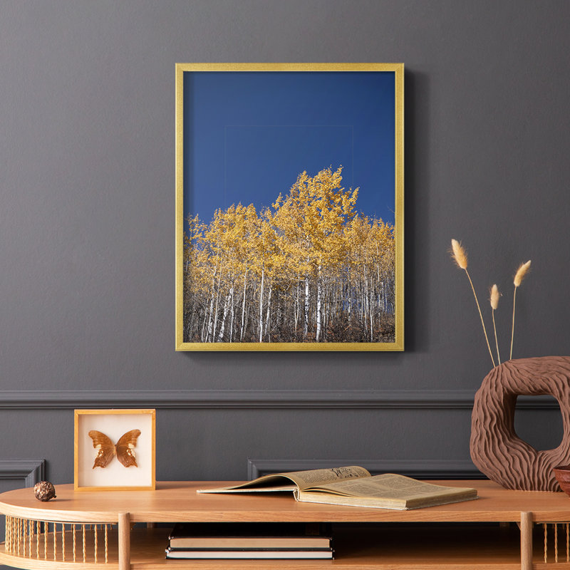 Amber in the Forest, reproduction encadrée - bois massif, Or, H 10 po x l 8 po