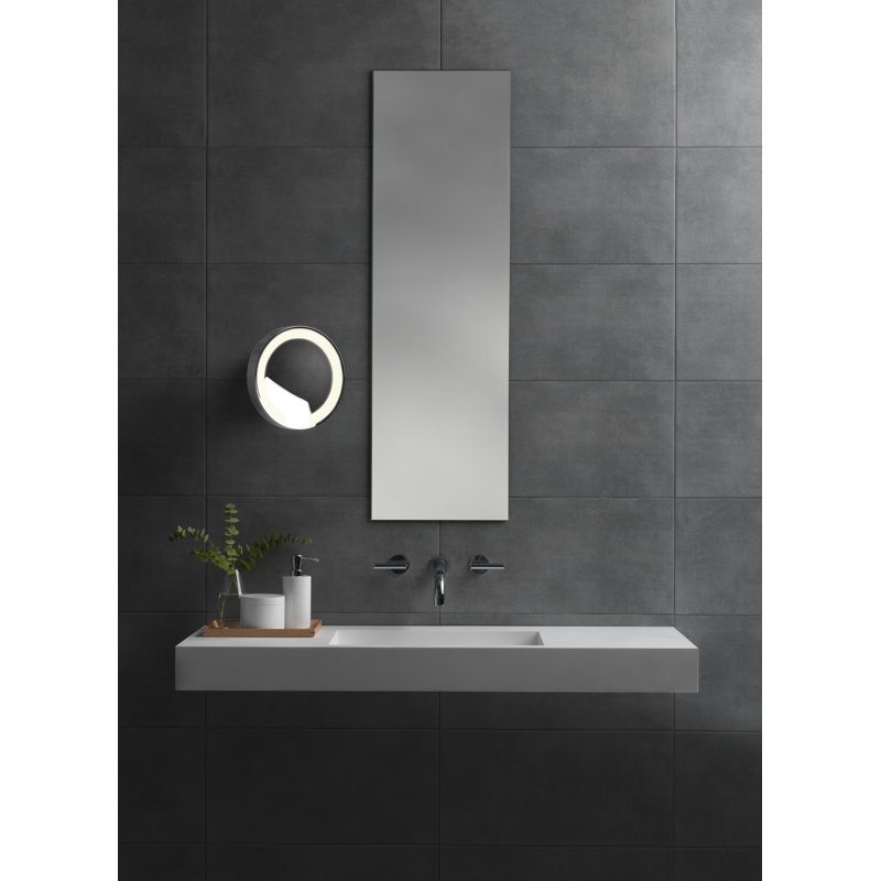 Catena 1 - Light LED Vanity Light