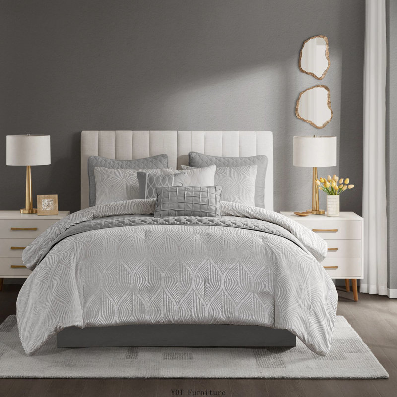 10 Piece Queen Jacquard Comforter Set