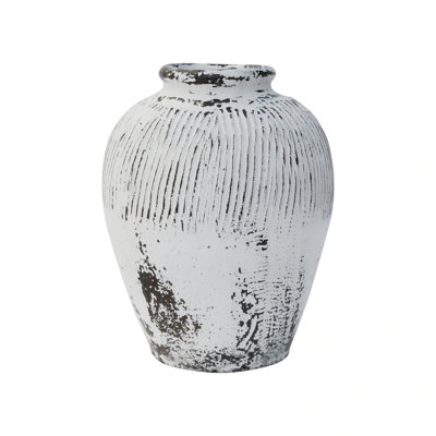 Handcrafted Porcelain China Table Vase 1
