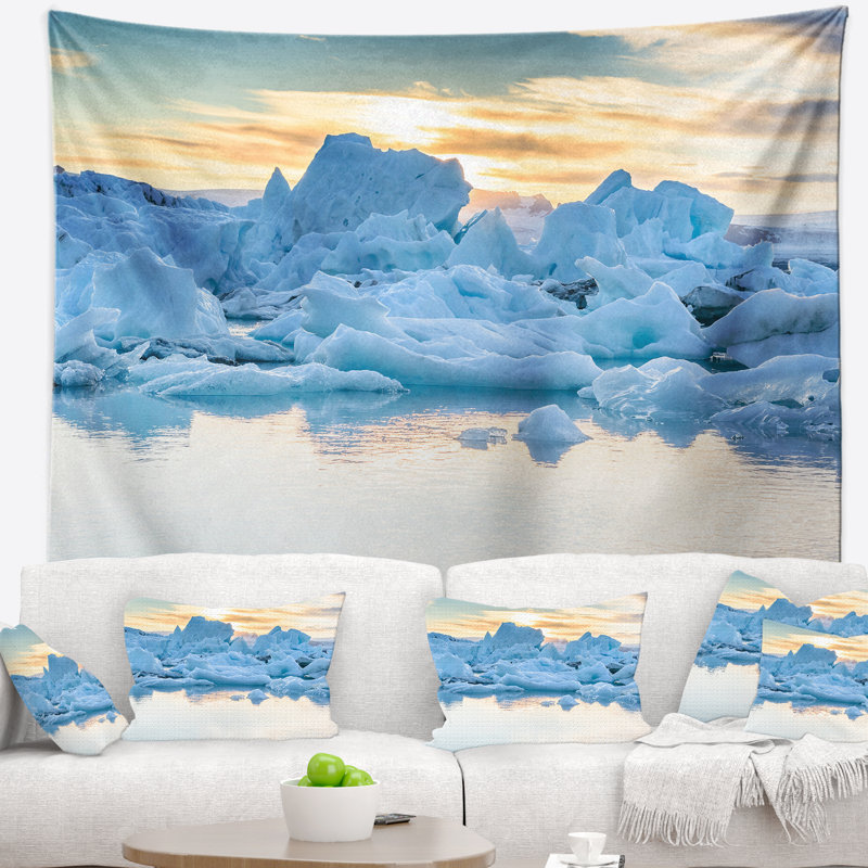 Tapisserie «Icebergs» dans un lagon glaciaire, H 32 po x l 39 po