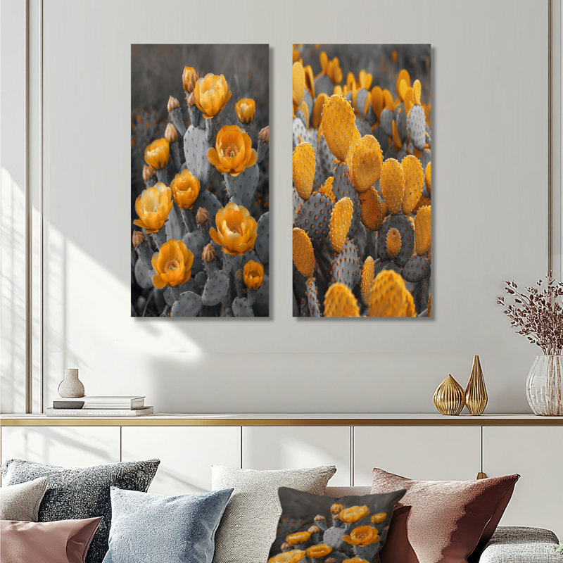 Cactus monochrome jaune gris fleurs du désert I - ensemble de 2 pièces d'art mural, Toile tendue, H 28 po x l 24 po