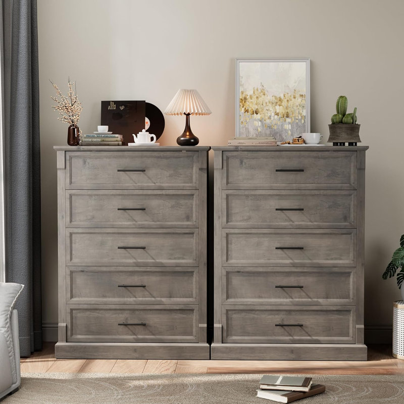 Commode 5 tiroirs pour chambre à coucher, grande commode de style campagne avec poignées en métal, Gris