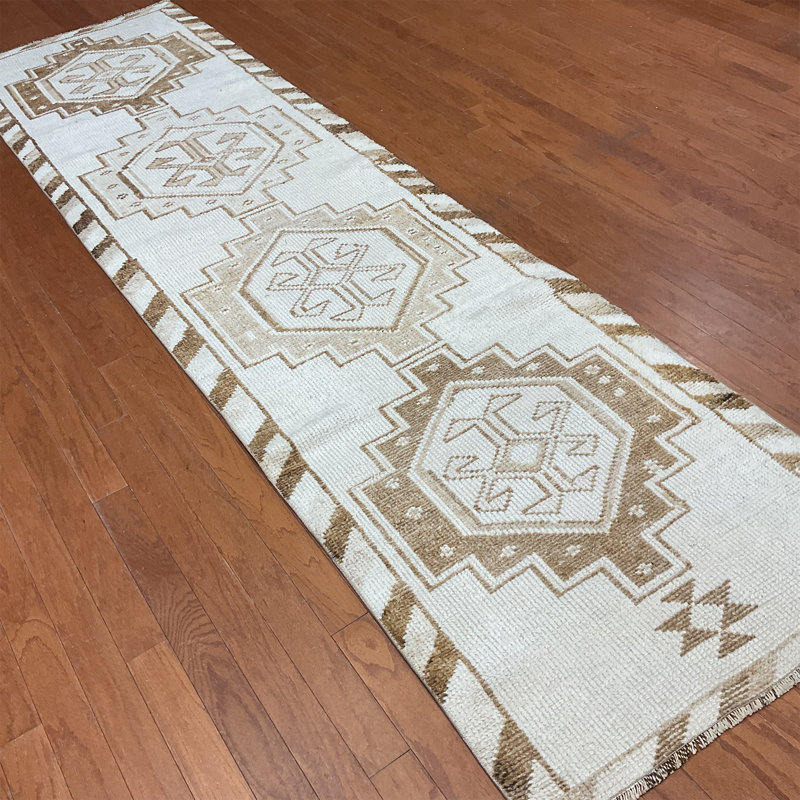  Handmade Turkish Oushak Wool Runner